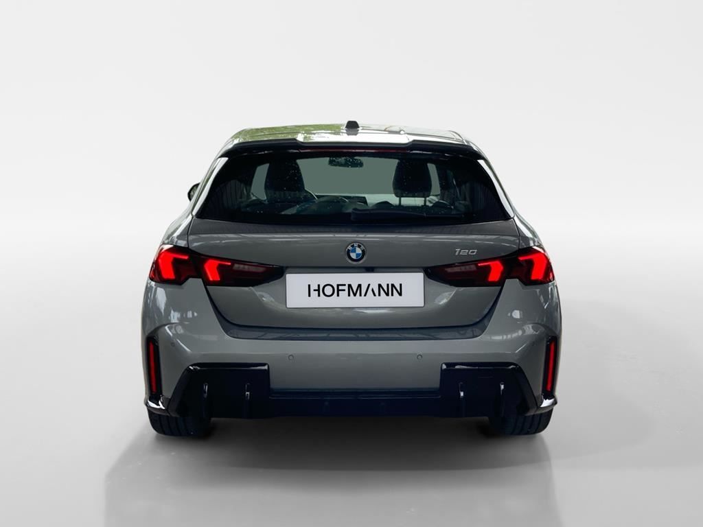 BMW 120 2025 г. Серый, пробег 37300 км