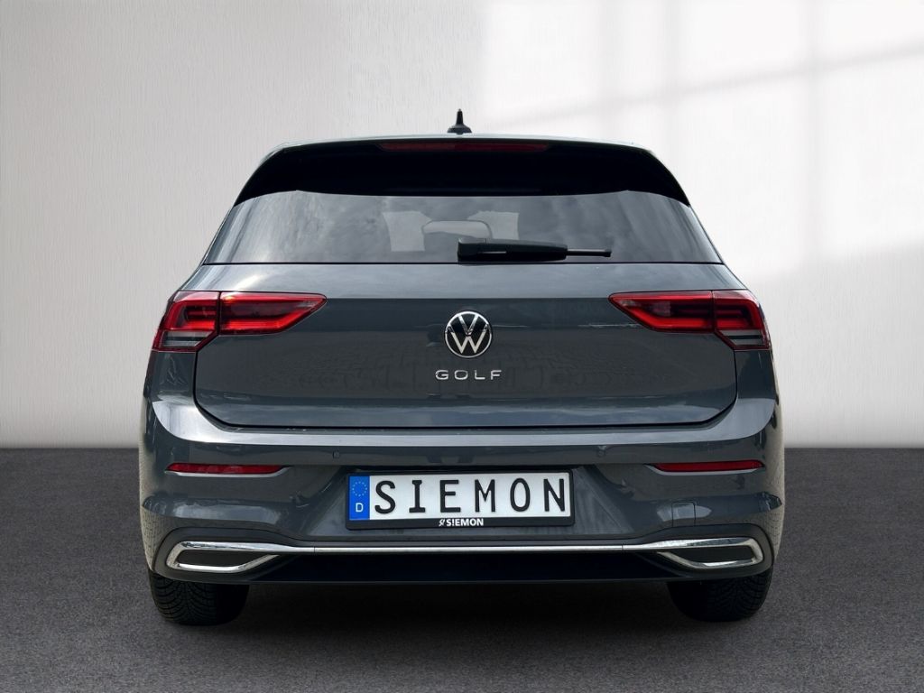 Volkswagen Golf 2023 г. Серый, пробег 48137 км