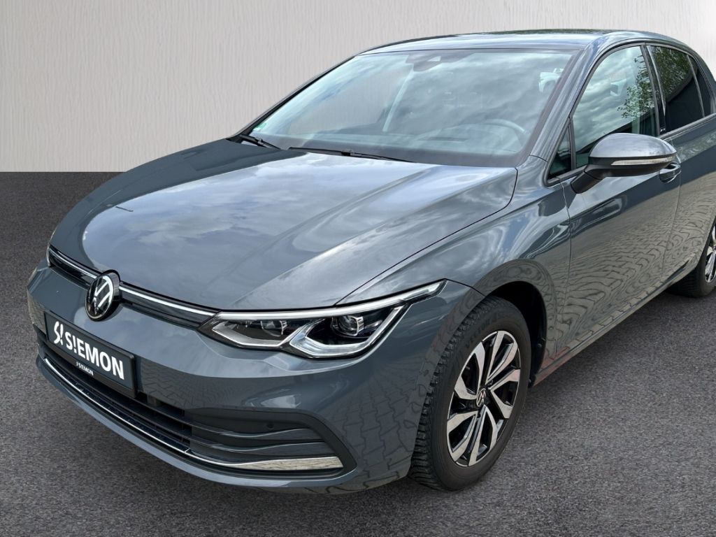 Volkswagen Golf 2023 г. Серый, пробег 48137 км