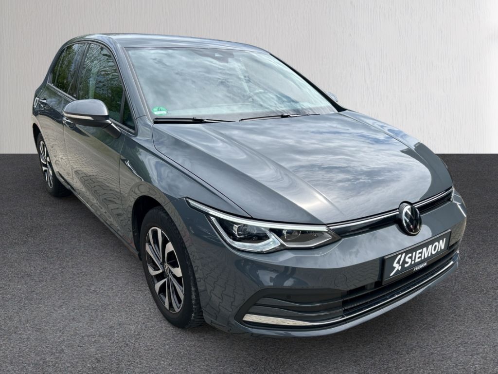 Volkswagen Golf 2023 г. Серый, пробег 48137 км
