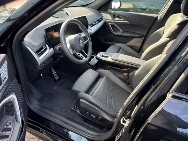 BMW X1 2024 г. Чёрный, пробег 44063 км