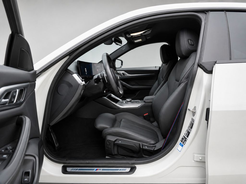 BMW 420 2025 г. Белый, пробег 31000 км