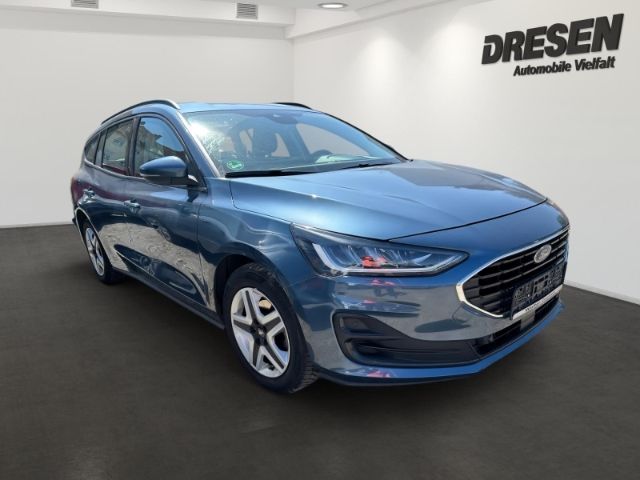 Ford Focus 2022 г. Синий, пробег 54251 км