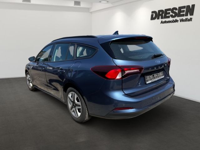 Ford Focus 2022 г. Синий, пробег 54251 км