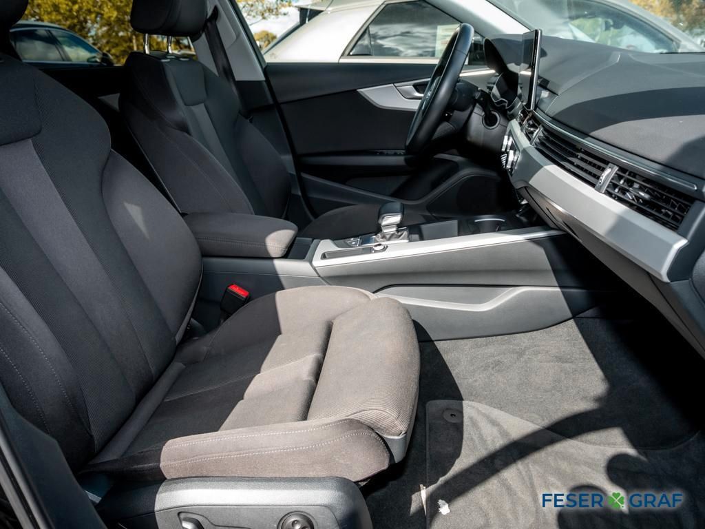 Audi A4 2022 г. Чёрный, пробег 45154 км