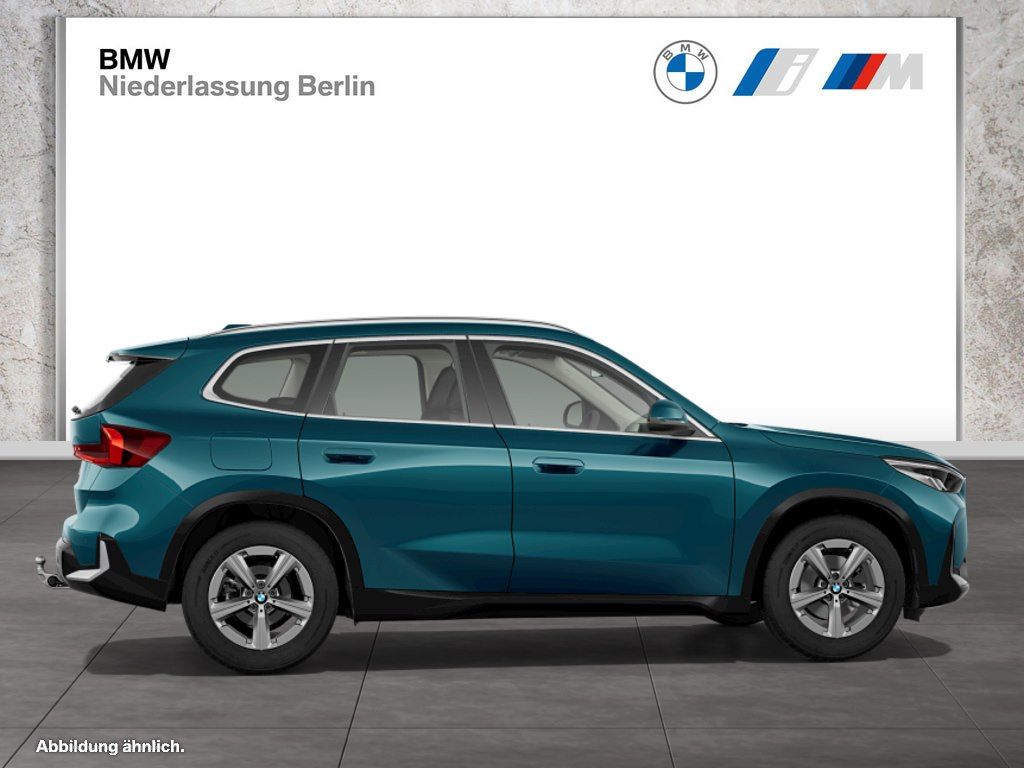 BMW X1 2023 г. Синий, пробег 28398 км