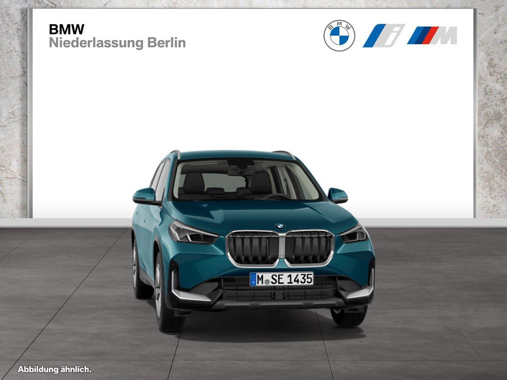 BMW X1 2023 г. Синий, пробег 28398 км