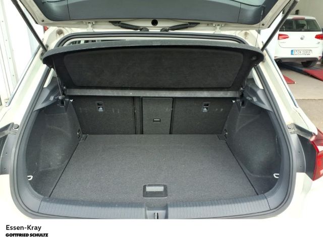 Volkswagen T-Roc 2023 г. Серый, пробег 58043 км