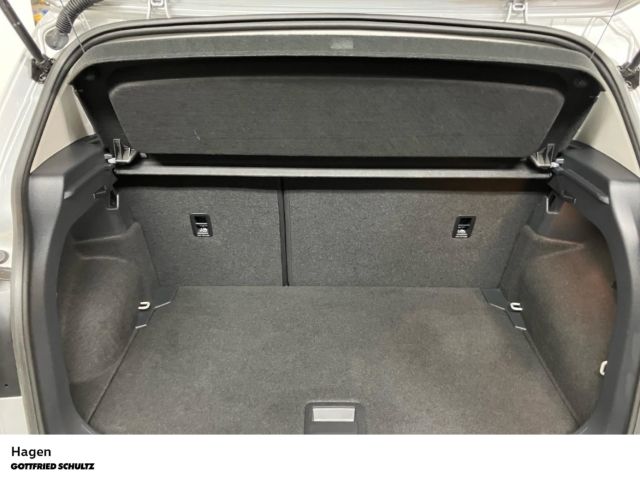 Volkswagen T-Cross 2023 г. Серебристый, пробег 32819 км