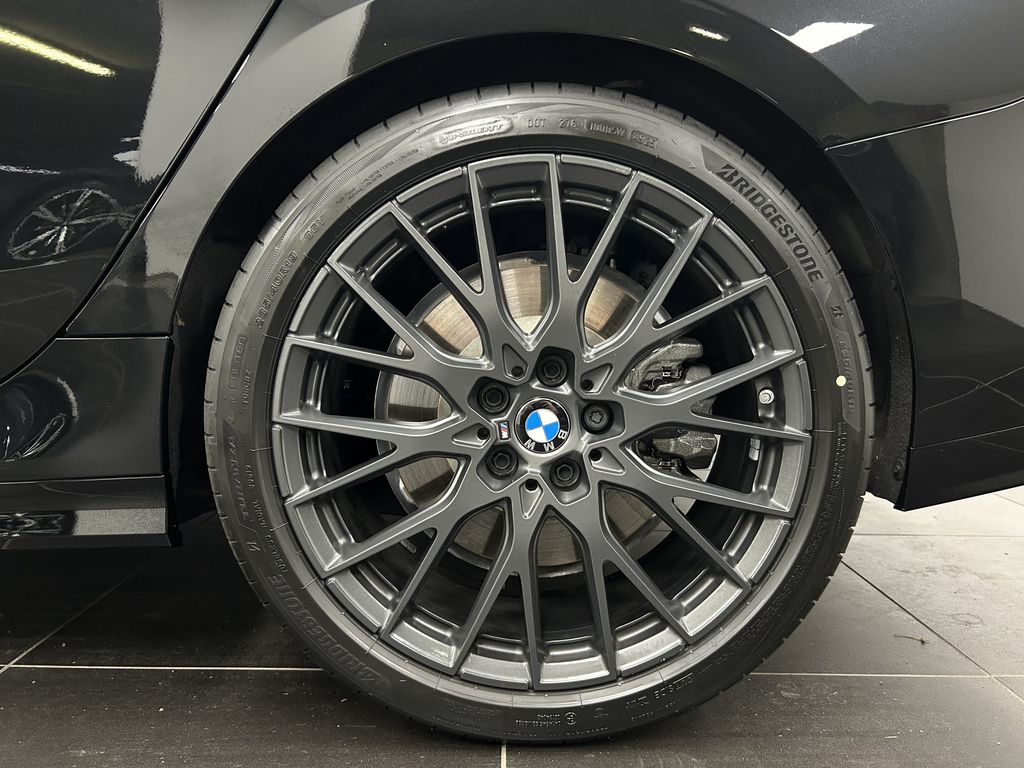 BMW M235 2025 г. Чёрный, пробег 7491 км