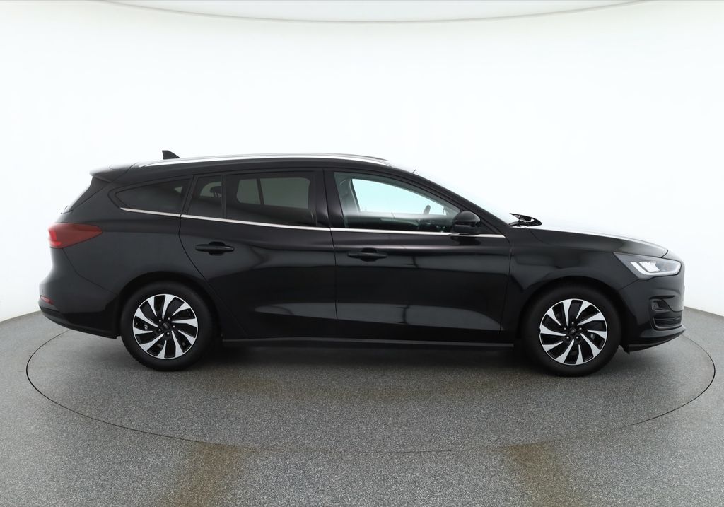 Ford Focus 2024 г. Чёрный, пробег 35877 км
