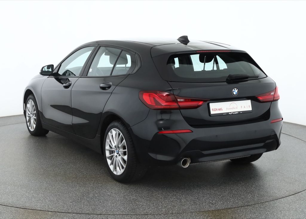 BMW 118 2024 г. Чёрный, пробег 45462 км