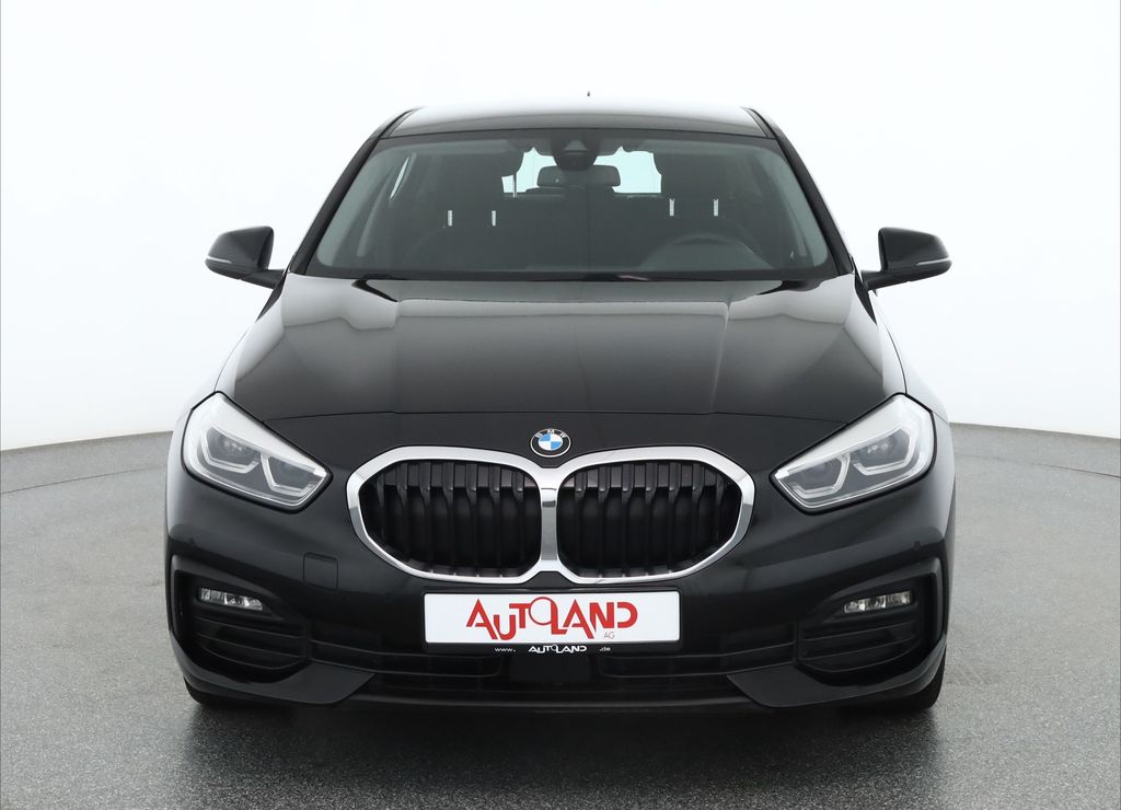 BMW 118 2024 г. Чёрный, пробег 45462 км