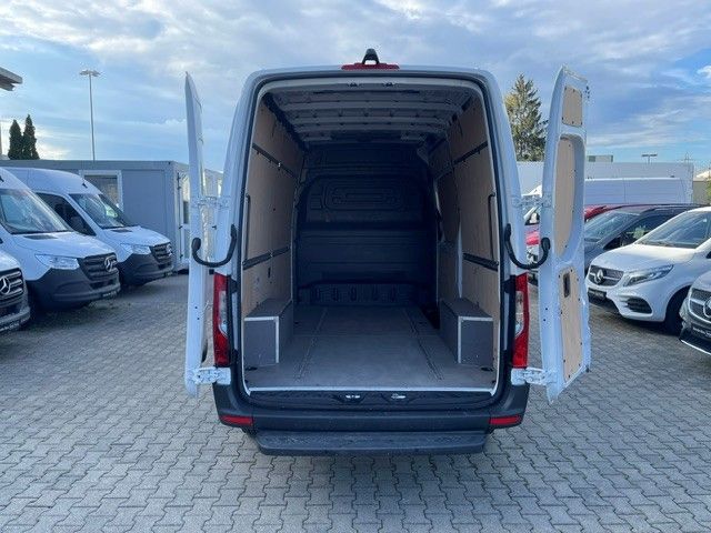 Mercedes-Benz SPRINTER 2025 г. Белый, пробег 55011 км