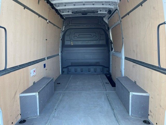 Mercedes-Benz SPRINTER 2025 г. Белый, пробег 55011 км