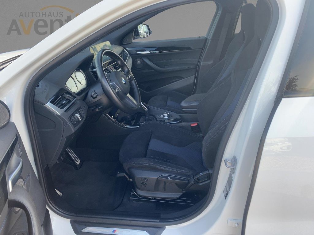 BMW X2 2023 г. Белый, пробег 32533 км