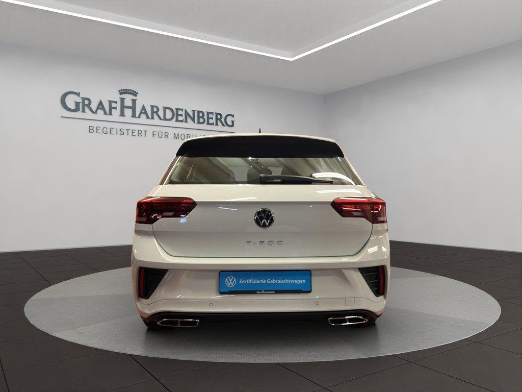 Volkswagen T-Roc 2022 г. Белый, пробег 32100 км