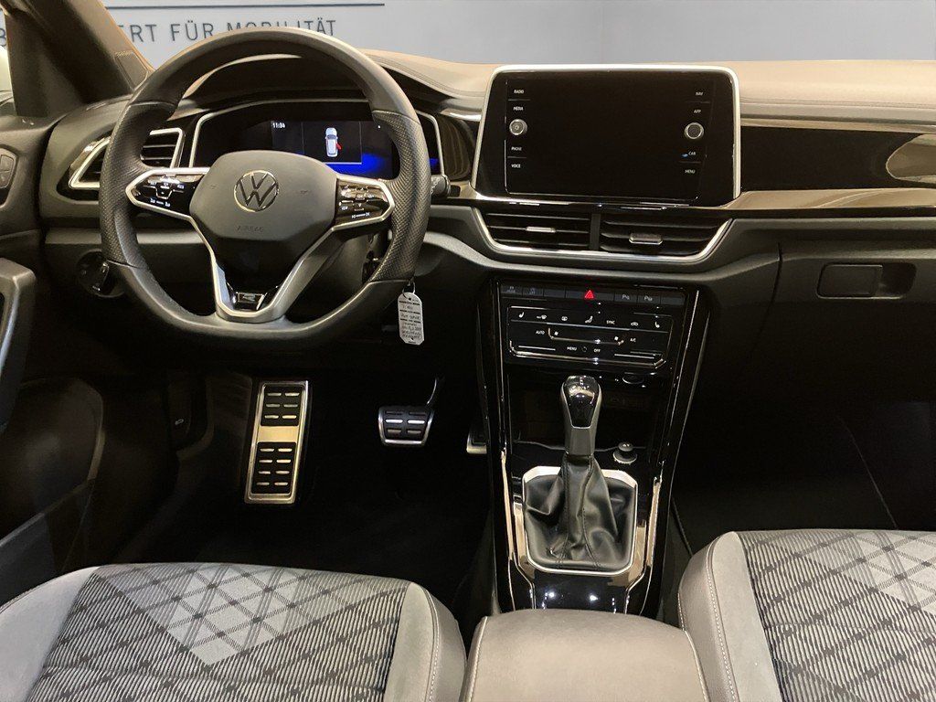 Volkswagen T-Roc 2022 г. Белый, пробег 32100 км
