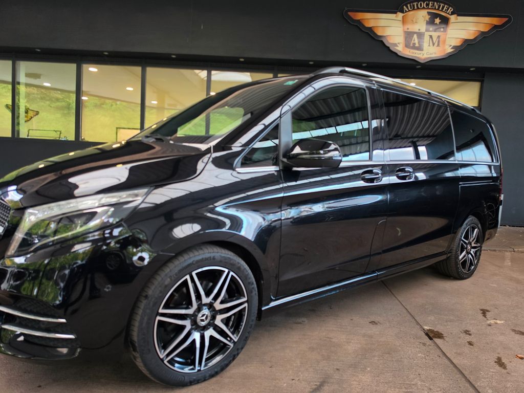 Mercedes-Benz V 300 2022 г. Чёрный, пробег 46500 км