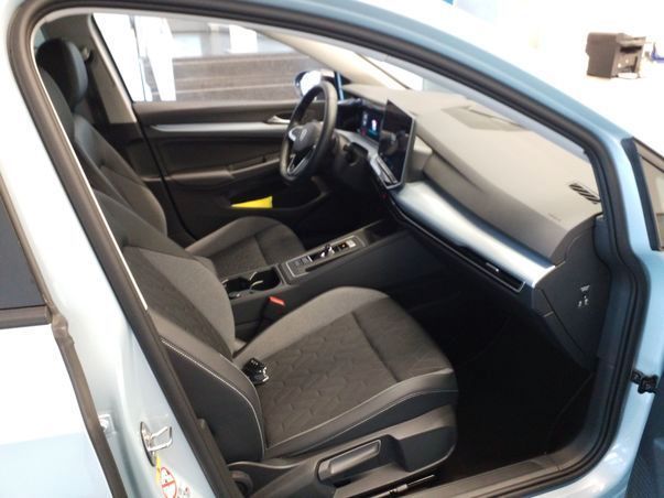 Volkswagen Golf 2025 г. Белый, пробег 11627 км