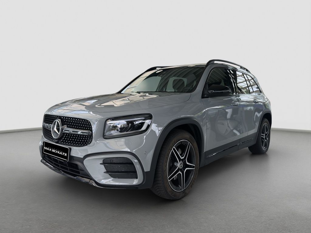 Mercedes-Benz GLB 200 2026 г. Серый, пробег 10043 км