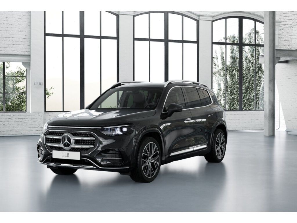 Mercedes-Benz GLB 220 2026 г. Чёрный, пробег 14500 км