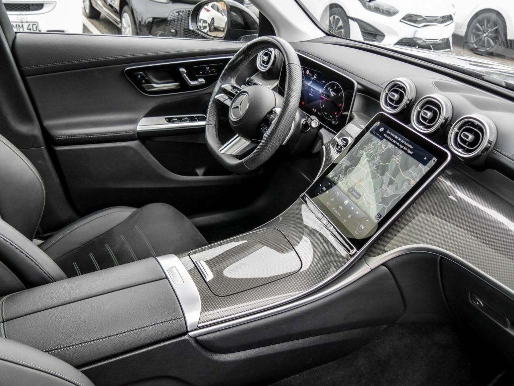 Mercedes-Benz GLC 300 2026 г. Чёрный, пробег 19420 км
