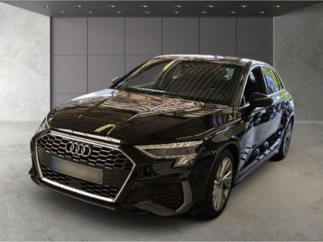 Audi A3 2023 г. Чёрный, пробег 33400 км