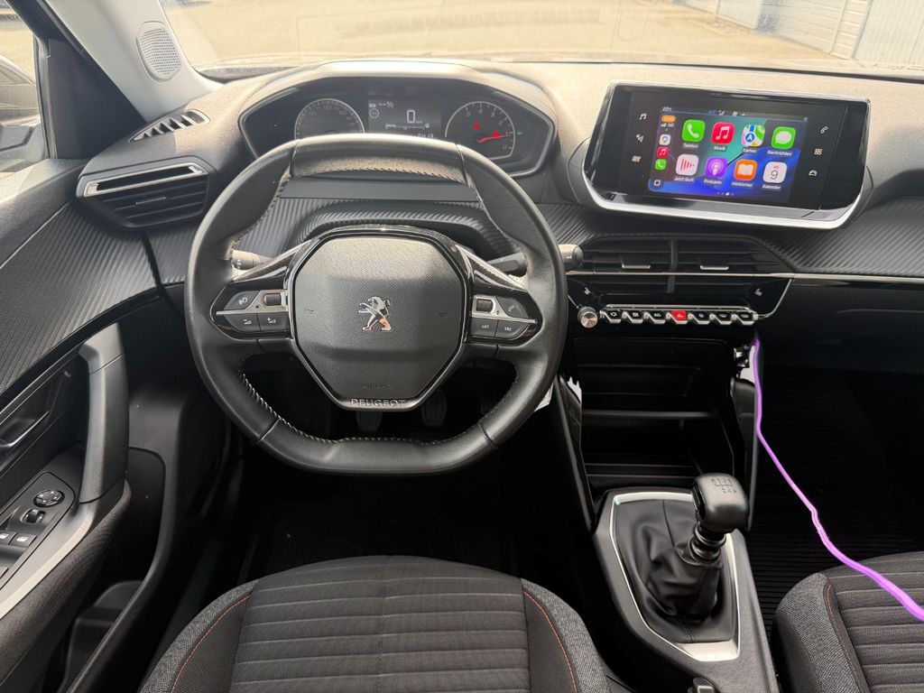 Peugeot 2008 2021 г. Серый, пробег 43170 км