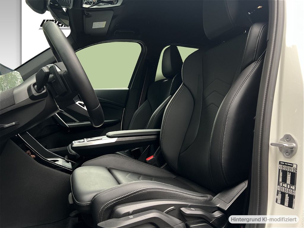 BMW X1 2025 г. Белый, пробег 13500 км