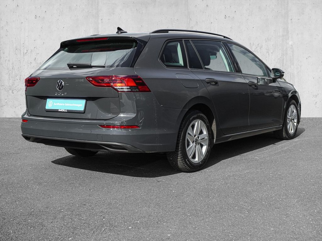 Volkswagen Golf 2024 г. Серый, пробег 28750 км