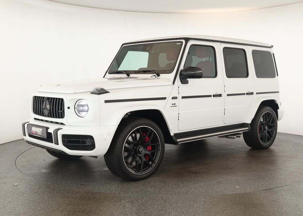Mercedes-Benz G 63 AMG 2022 г. Белый, пробег 34800 км