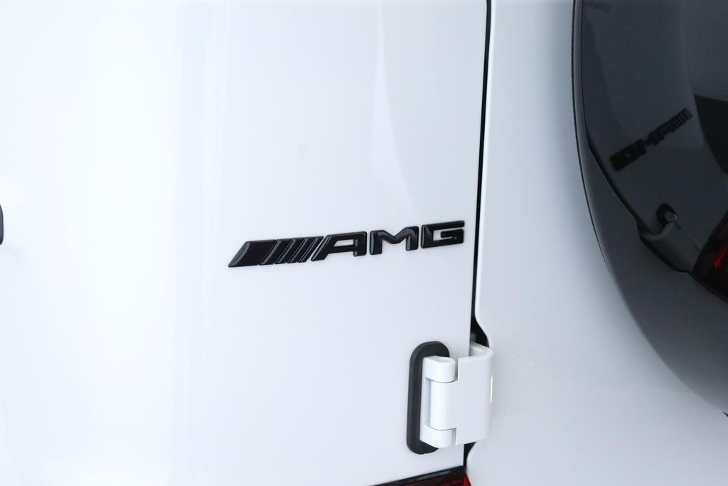 Mercedes-Benz G 63 AMG 2022 г. Белый, пробег 34800 км