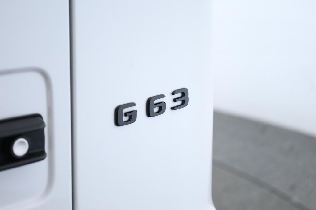 Mercedes-Benz G 63 AMG 2022 г. Белый, пробег 34800 км