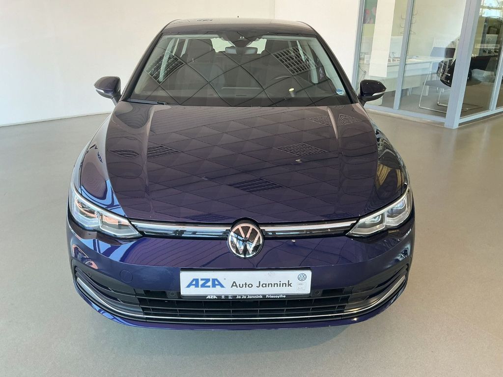 Volkswagen Golf 2022 г. Синий, пробег 21644 км