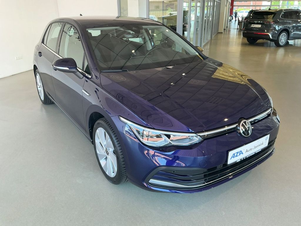 Volkswagen Golf 2022 г. Синий, пробег 21644 км