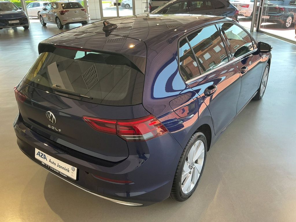 Volkswagen Golf 2022 г. Синий, пробег 21644 км