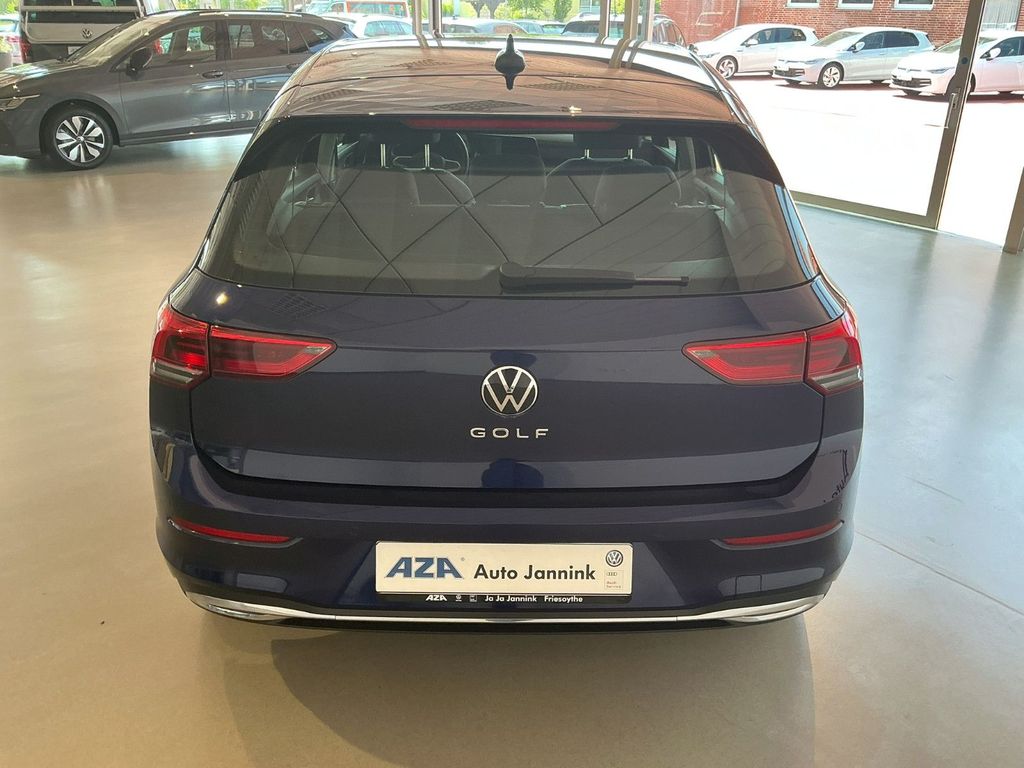 Volkswagen Golf 2022 г. Синий, пробег 21644 км