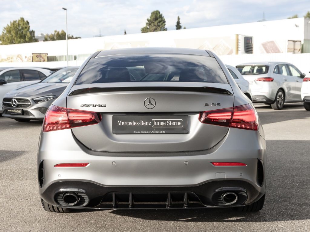 Mercedes-Benz A 35 AMG 2023 г. Серый, пробег 45600 км