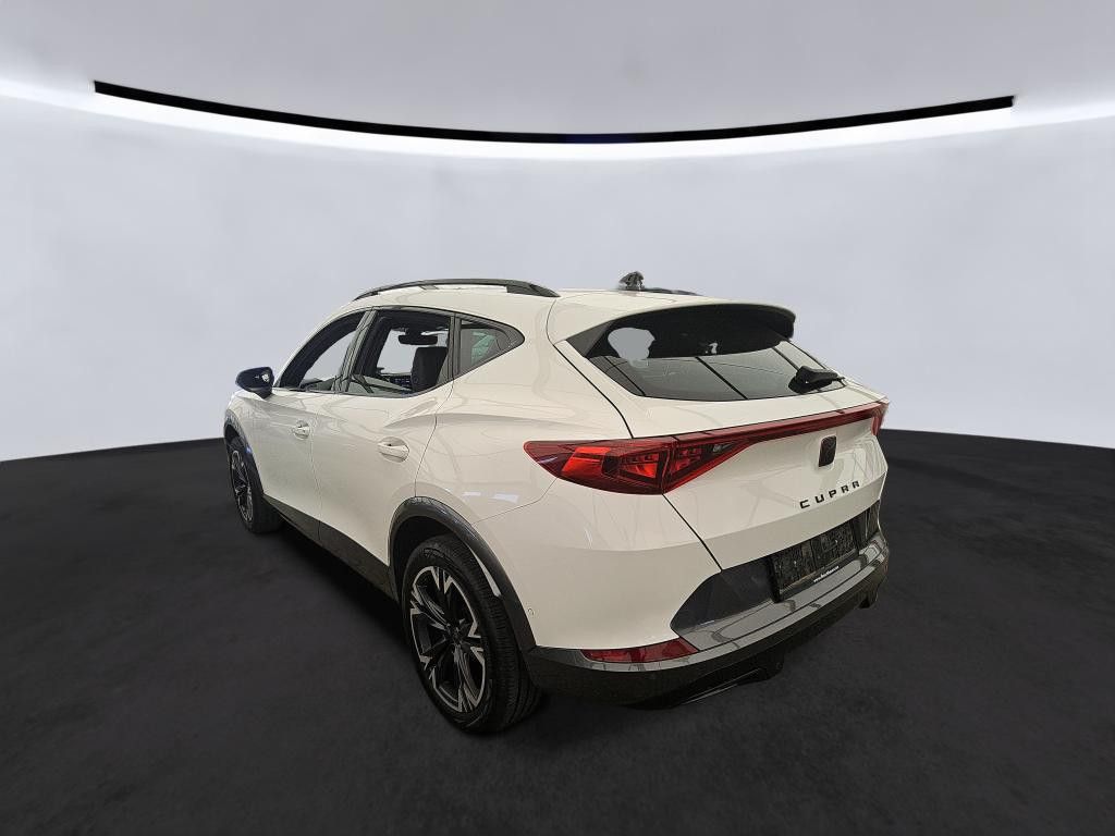 Cupra Formentor 2023 г. Белый, пробег 53250 км