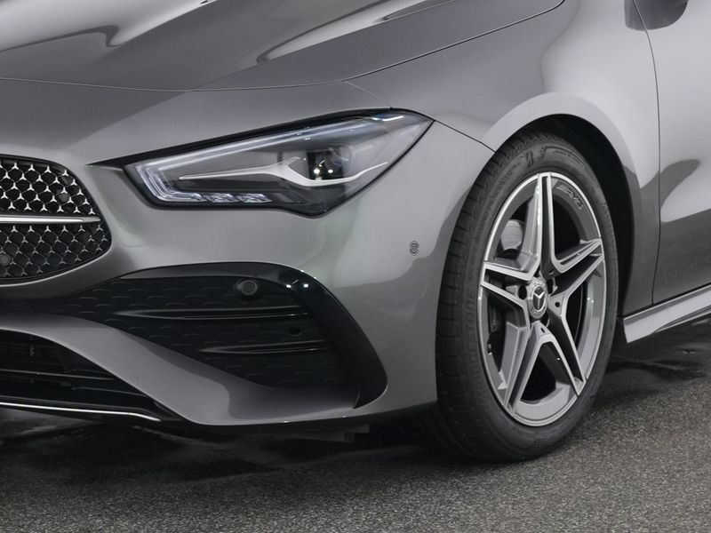 Mercedes-Benz CLA 180 SHOOTING BRAKE 2025 г. Серый, пробег 25000 км