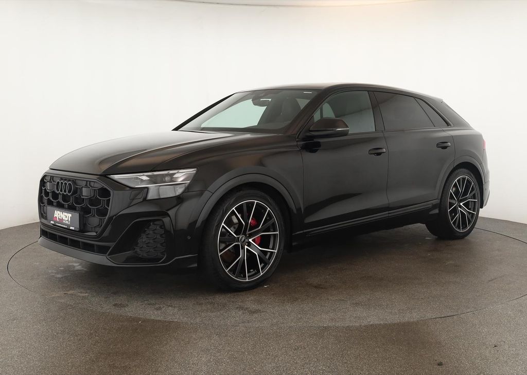 Audi Q8 2025 г. Чёрный, пробег 49400 км