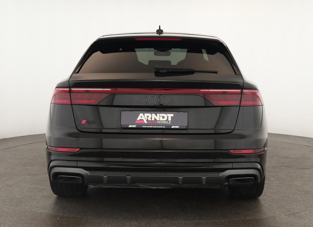 Audi Q8 2025 г. Чёрный, пробег 49400 км