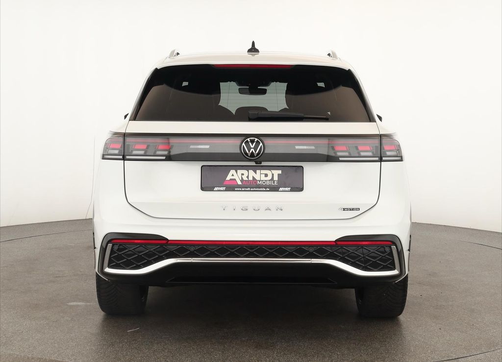 Volkswagen Tiguan 2025 г. Белый, пробег 41100 км