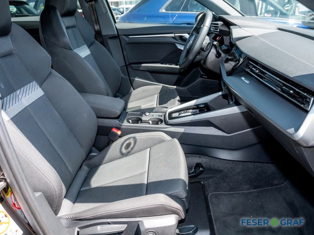 Audi A3 2025 г. Чёрный, пробег 27419 км