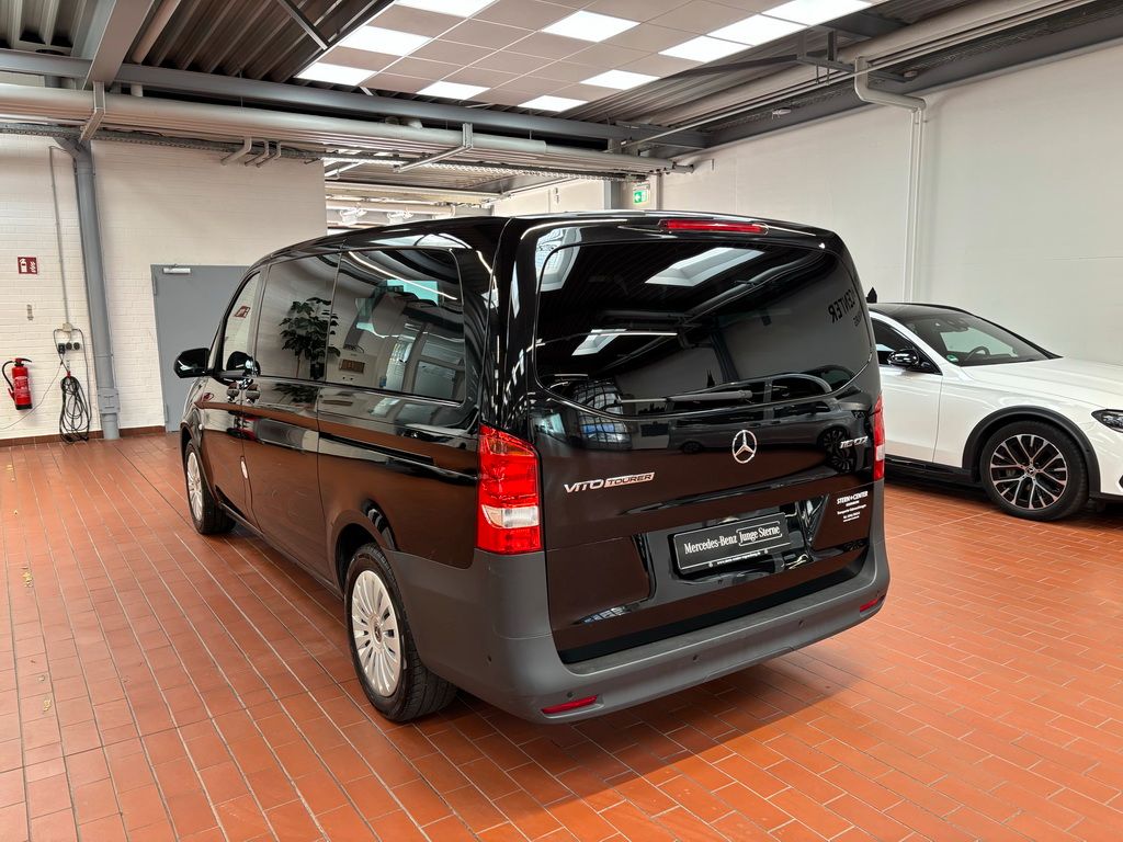 Mercedes-Benz Vito 2025 г. Чёрный, пробег 40800 км