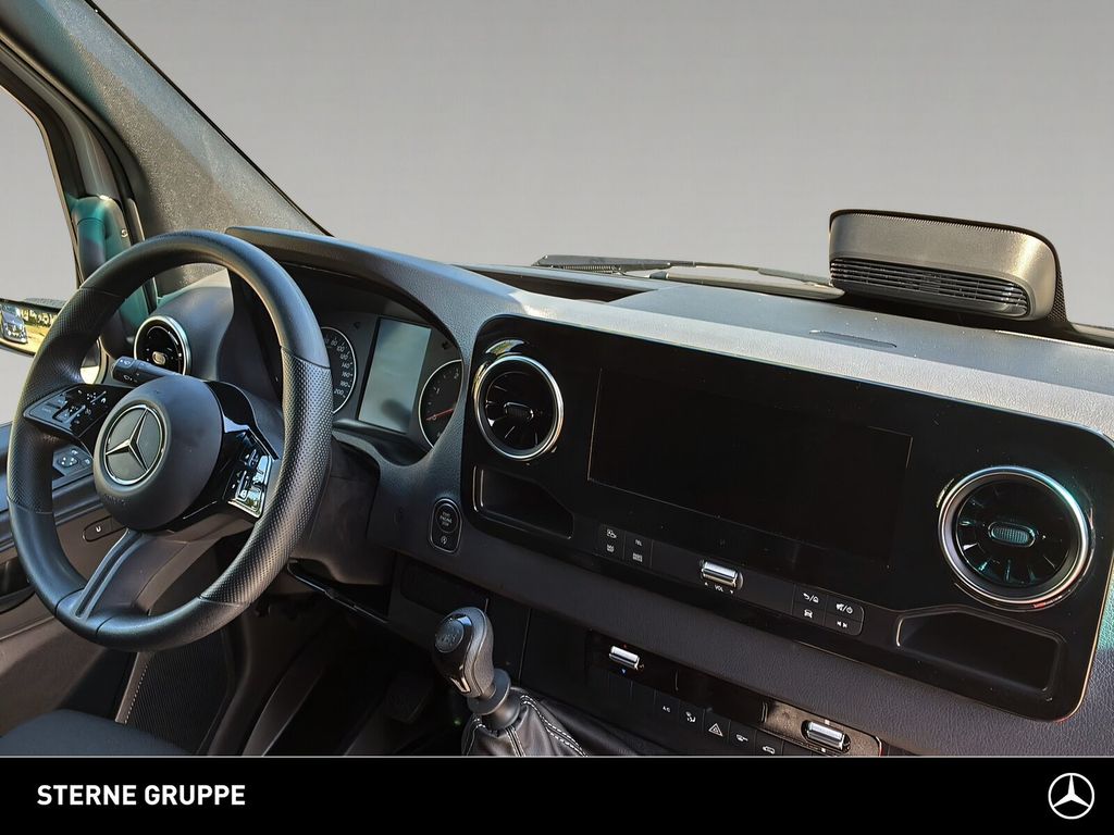 Mercedes-Benz SPRINTER 2025 г. Белый, пробег 22932 км
