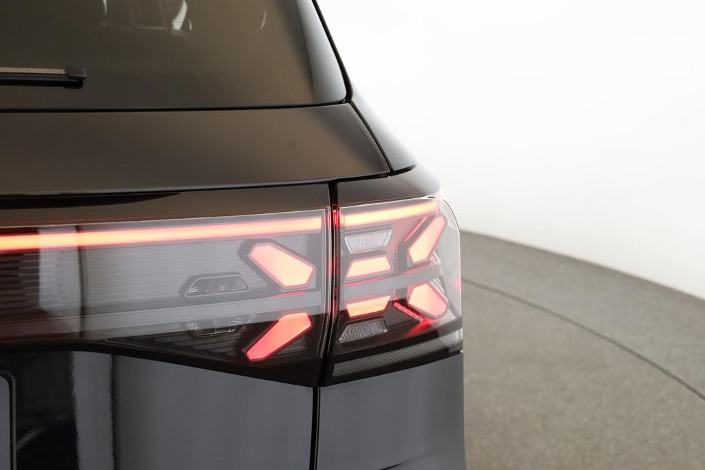 Volkswagen T-Cross 2024 г. Чёрный, пробег 37700 км
