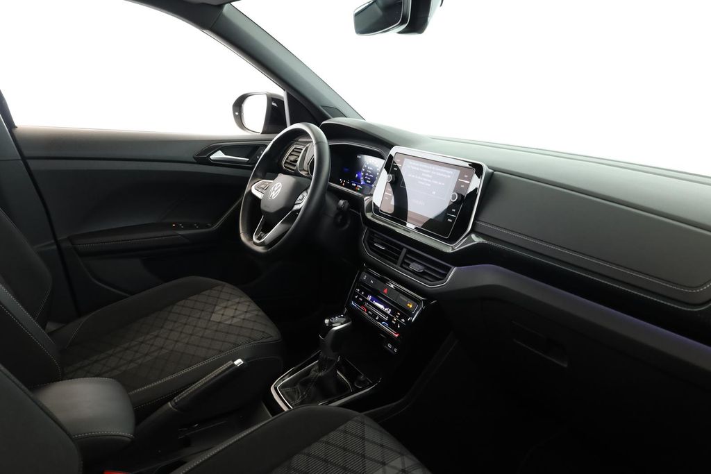 Volkswagen T-Cross 2024 г. Чёрный, пробег 37700 км