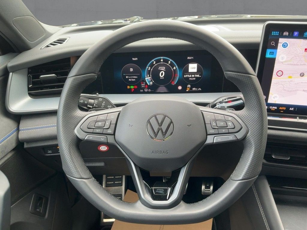 Volkswagen Tayron 2025 г. Чёрный, пробег 16414 км